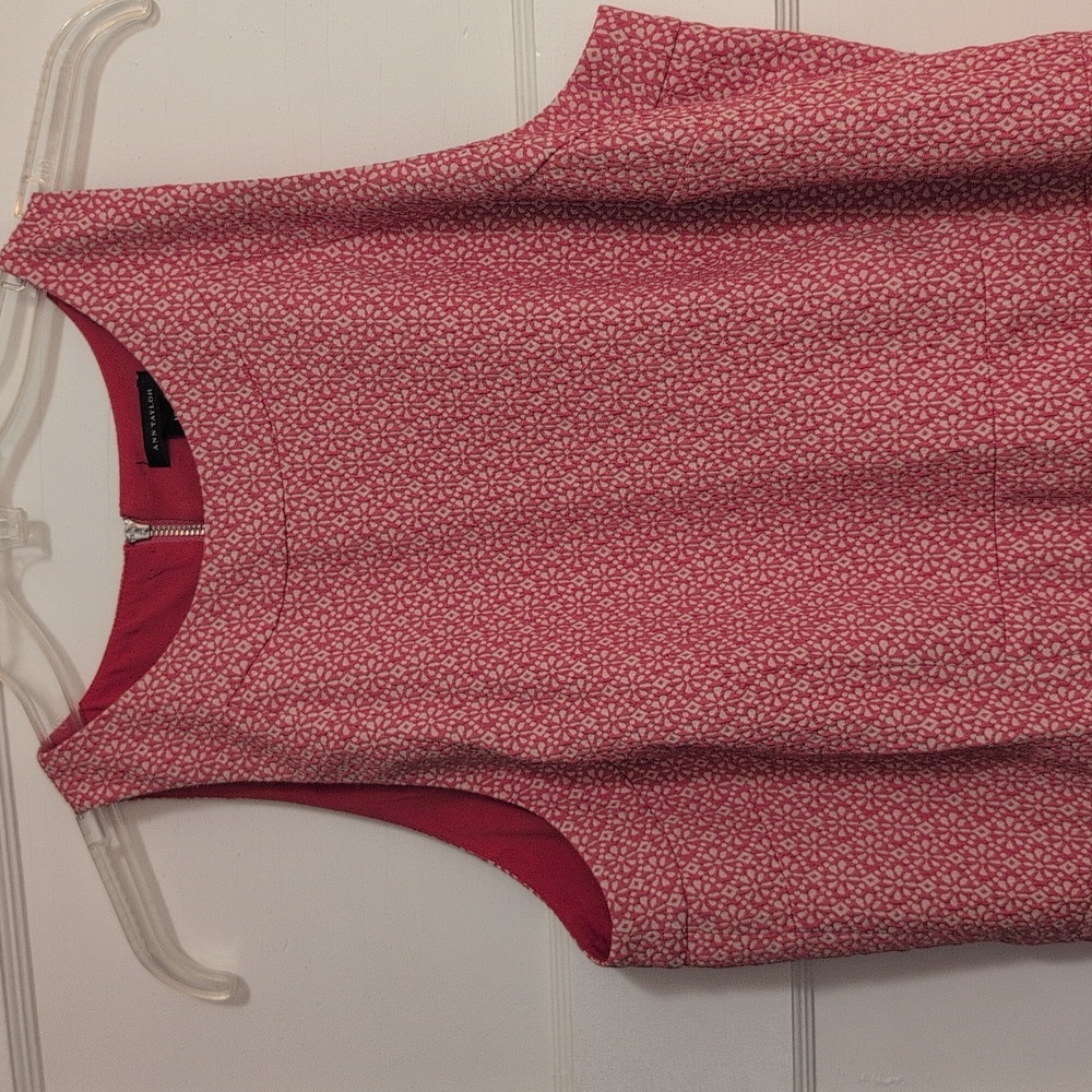 Ann Taylor Hibiscus Coral Jacquard Sheath Dress Size 10 - Picture 3 of 14